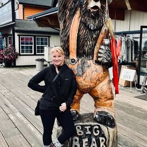 Meet your Posher, Kelly